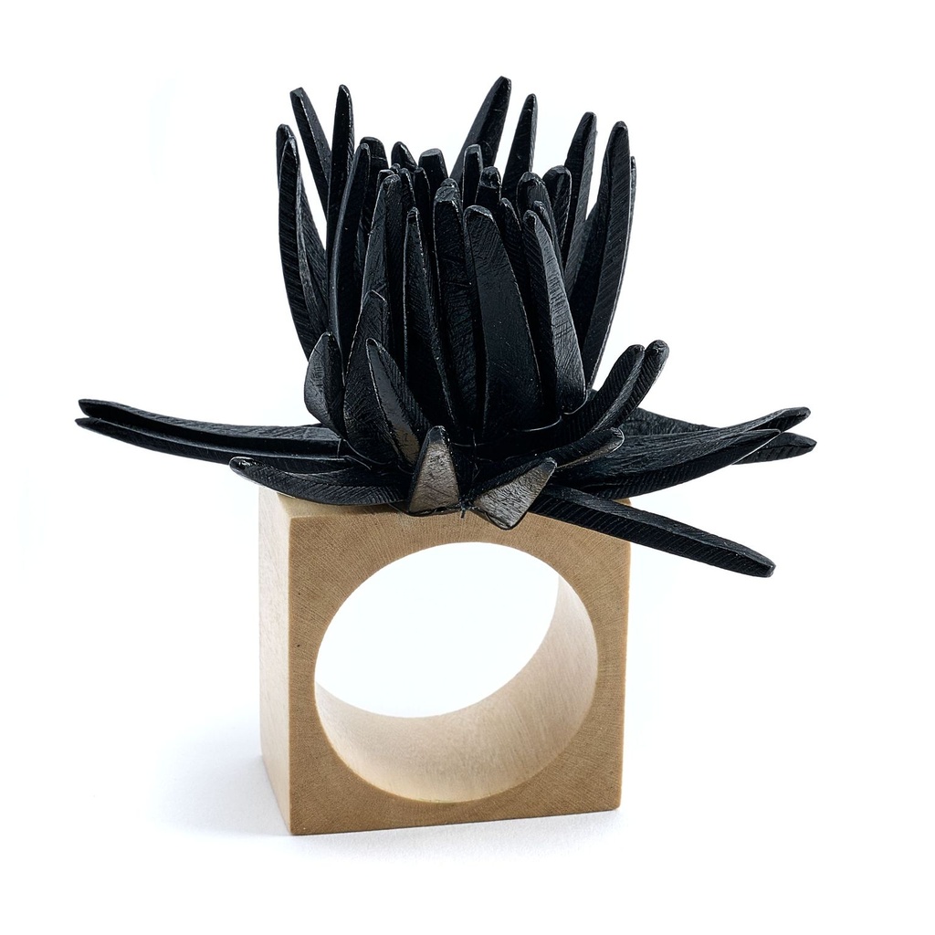 Wood Starburst Napkin Ring