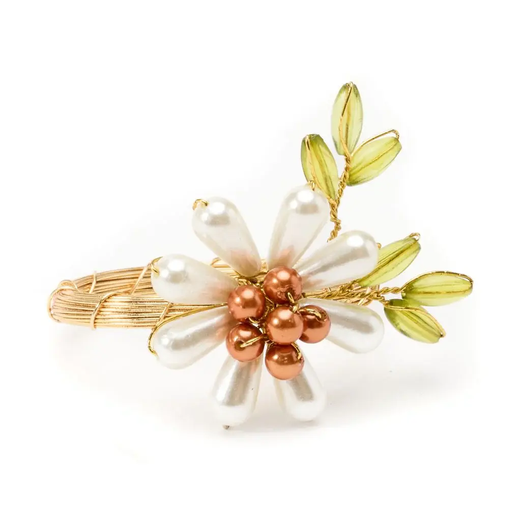 Beaded Daisy Napkin Ring